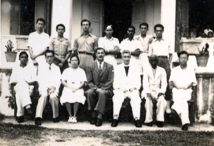 1947 at St. Andrew's School, friendly group, middle back row.